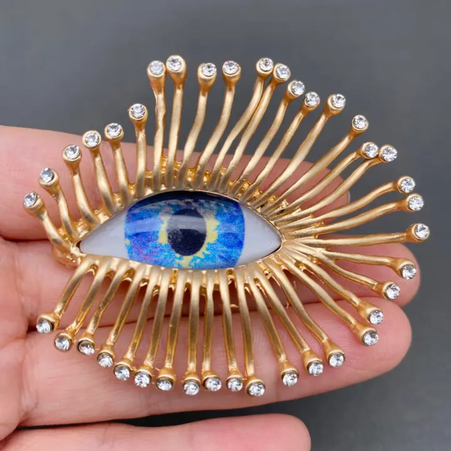 Brooch - Classic