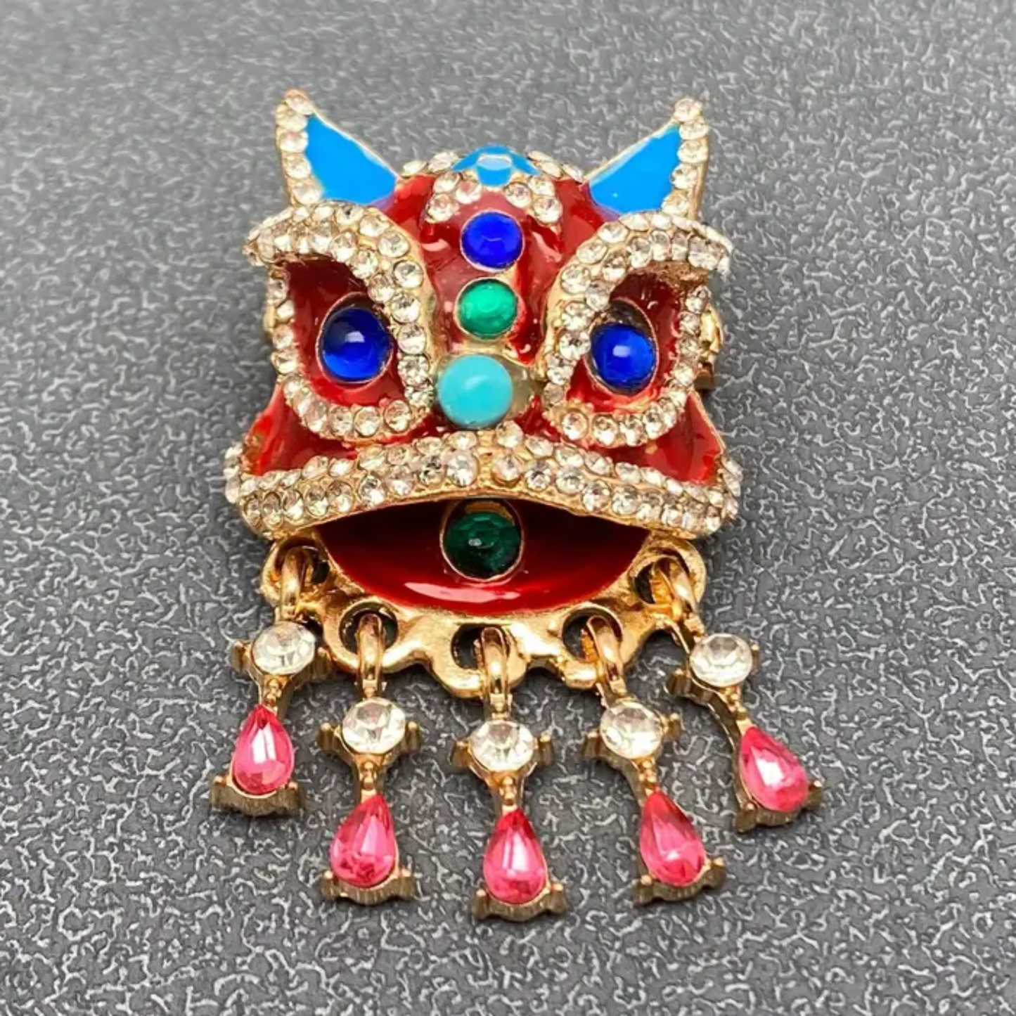 Brooch - Classic