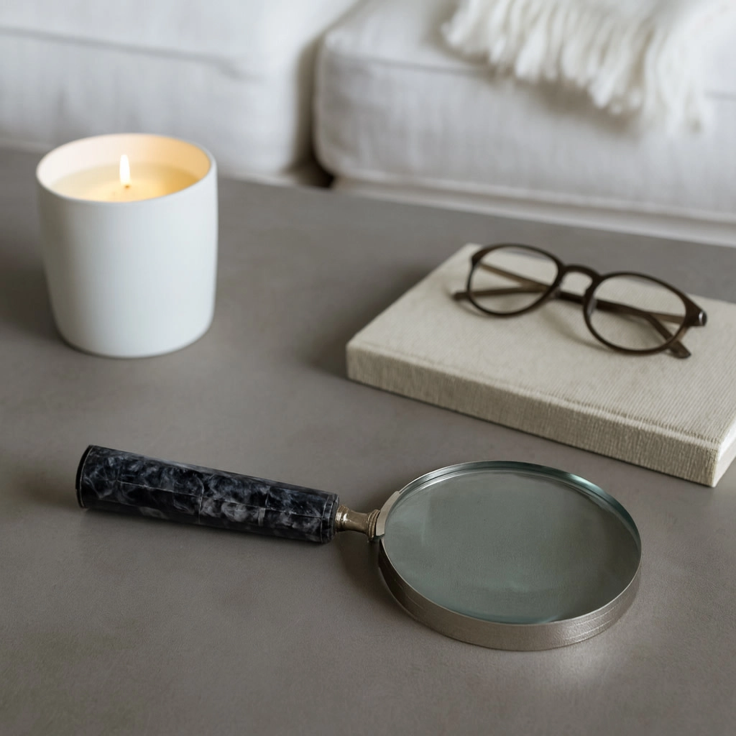 Magnifying Glass - Resin