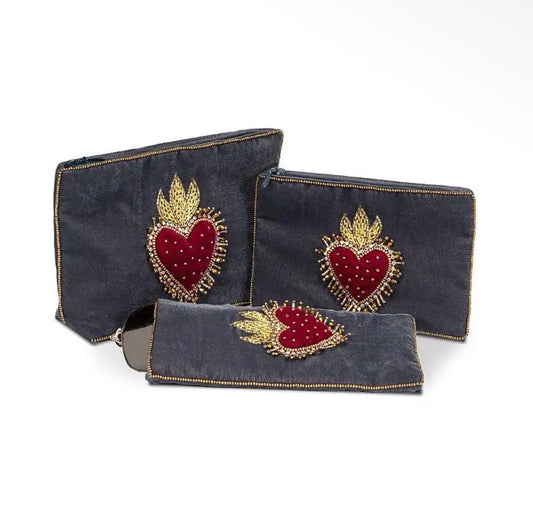 Velvet pouch with Heart