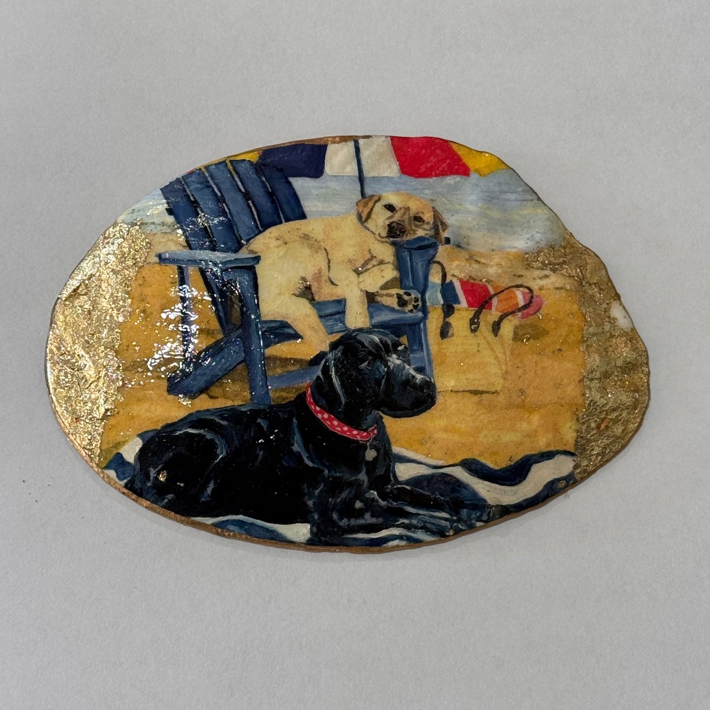 Clam Trinket Dish - Dogs on Beach