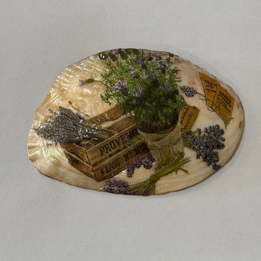 Clam Trinket Dish - Lavender