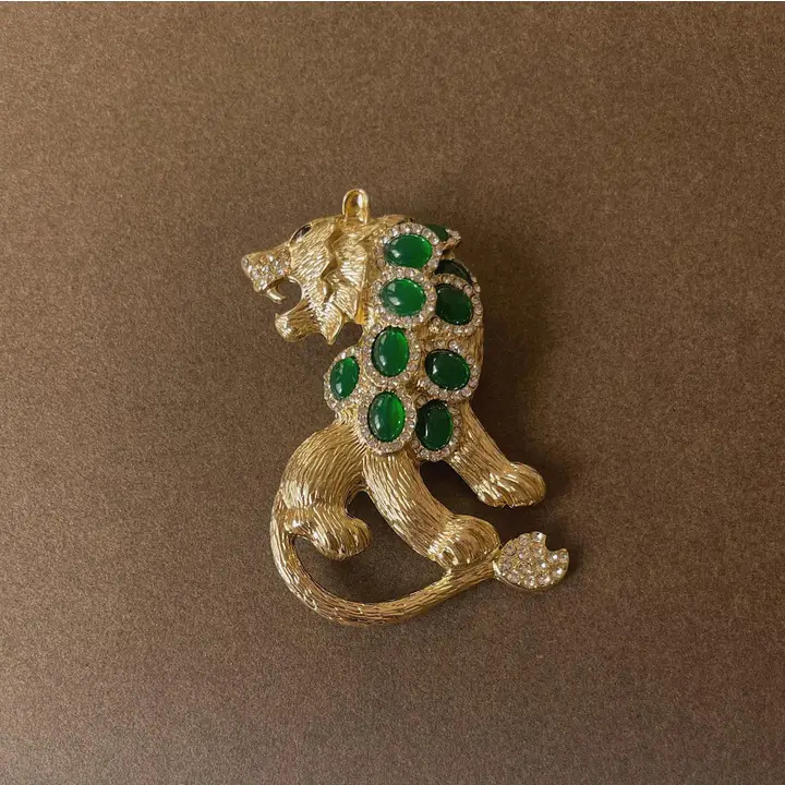 Brooch - Animals